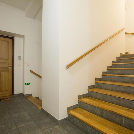 Elegant Apartment With Free Garage In The Center Of براغ المظهر الخارجي الصورة